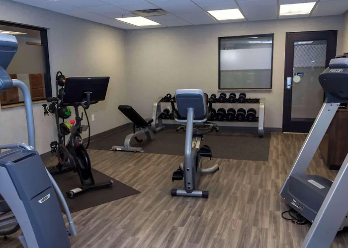 Hampton Inn & Suites Riverton