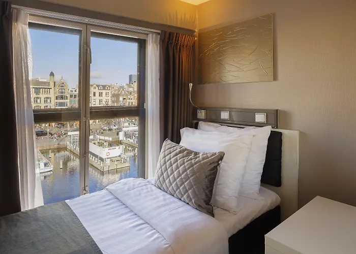 Hotel Cc