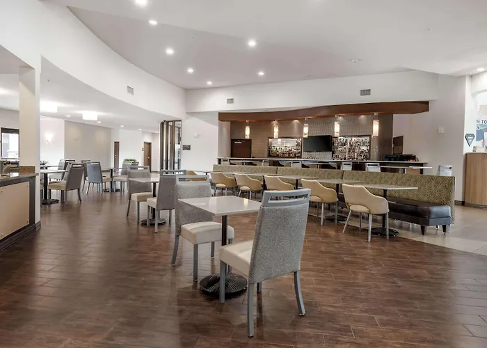 Best Western Premier Bryan College Station