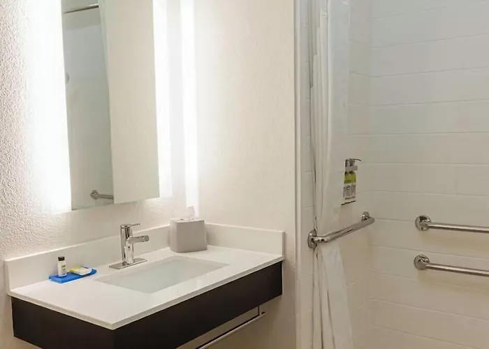 Holiday Inn Express - Andalusia By Ihg