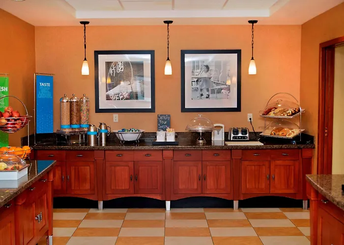 Hampton Inn Evanston
