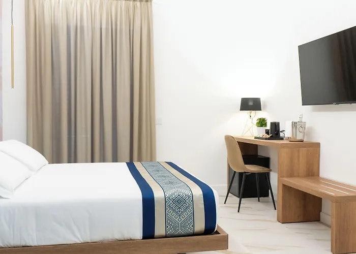 Hotel Diana