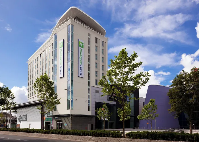 Holiday Inn Express Hull City Centre By Ihg