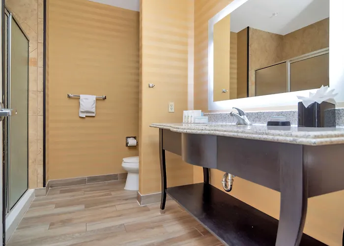 Hampton Inn & Suites Fort Worth-Fossil Creek