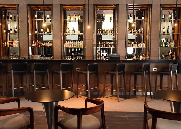 Holiday Inn Santiago - Airport Terminal By Ihg