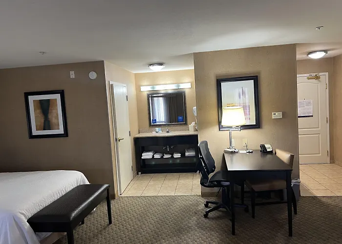 Hampton Inn And Suites Barstow
