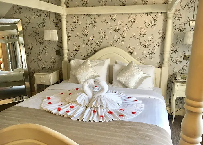 Normanton Park Hotel, BW Signature Collection