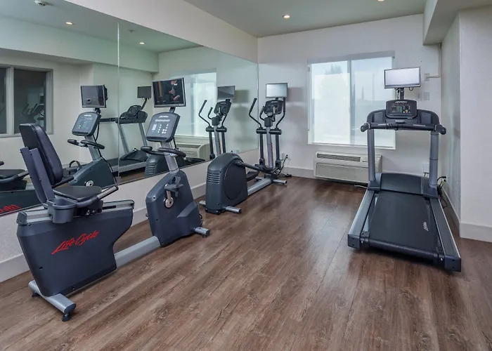 Holiday Inn Express Hotel & Suites Modesto-Salida By Ihg