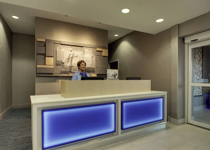 Holiday Inn Express Vernon College Area Highway 287 By Ihg