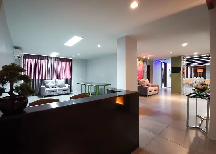 Sino House Phuket Hotel - Sha Plus
