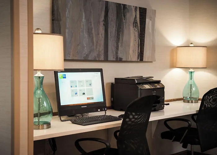 Holiday Inn Express Le Claire Riverfront-Davenport By Ihg