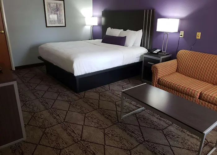 Surestay Plus Hotel By Best Western Warner Robins Afb