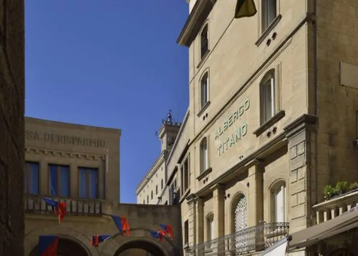 Hotel Titano