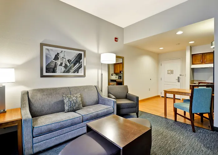 Homewood Suites By Hilton Cincinnati-Milford
