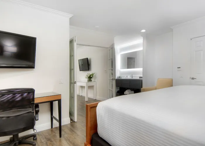 Aggie Inn, An Ascend Collection Hotel