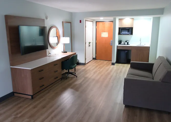 Wingate By Wyndham Parkersburg-Vienna