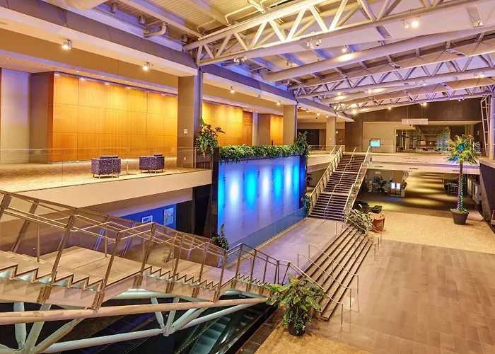 Embassy Suites By Hilton Hampton Convention Center
