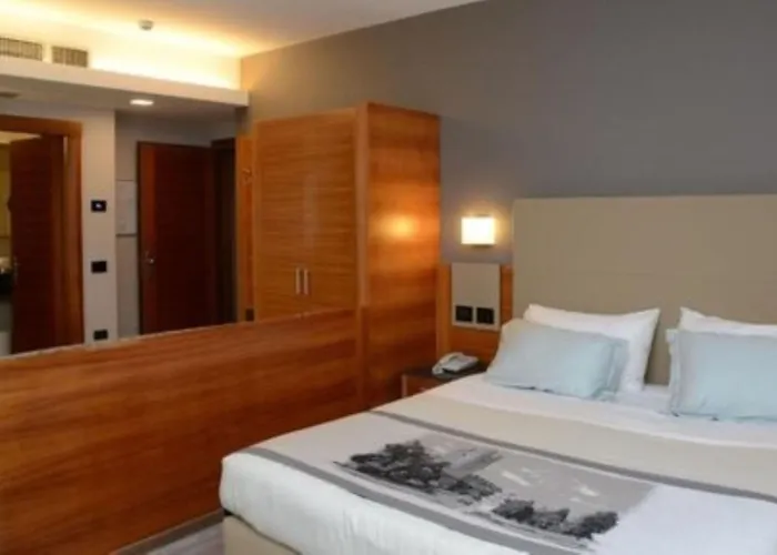 Albergo Roma, BW Signature Collection