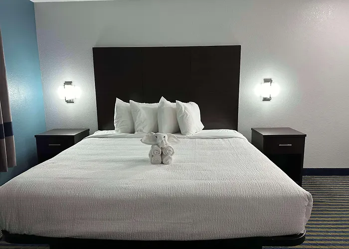 Surestay Plus By Best Western Brooks