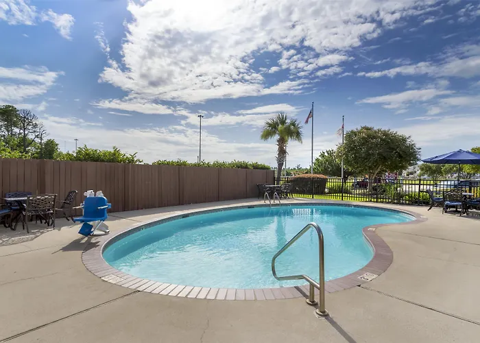 Best Western Plus Executive Hotel & Suites