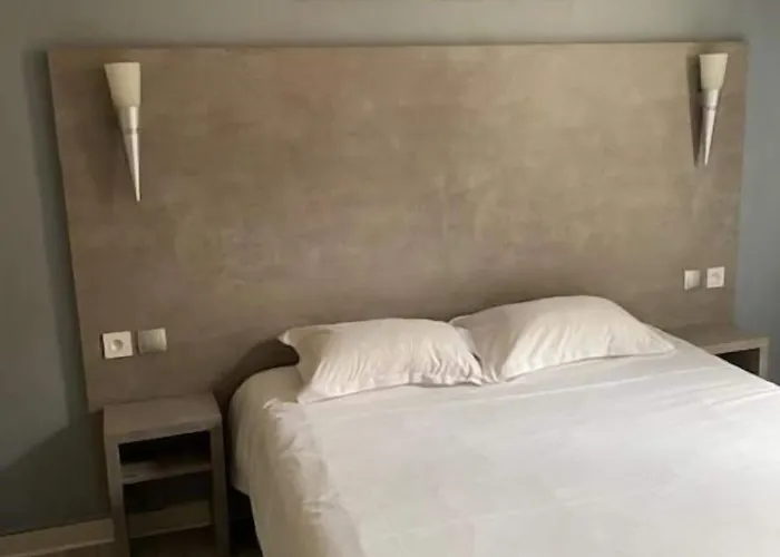 Hotel Le Home Saint Louis