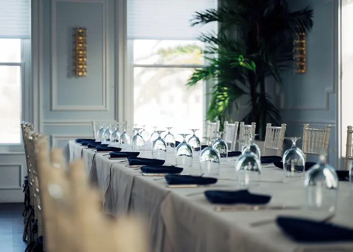 Rosedon Hotel
