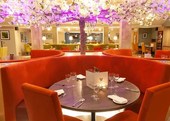 Best Western Plus White Horse Hotel