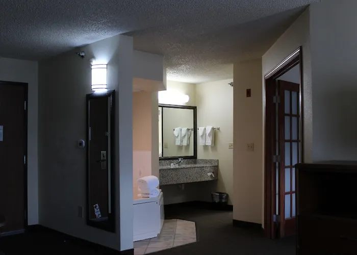 Americinn By Wyndham Windsor Ft. Collins