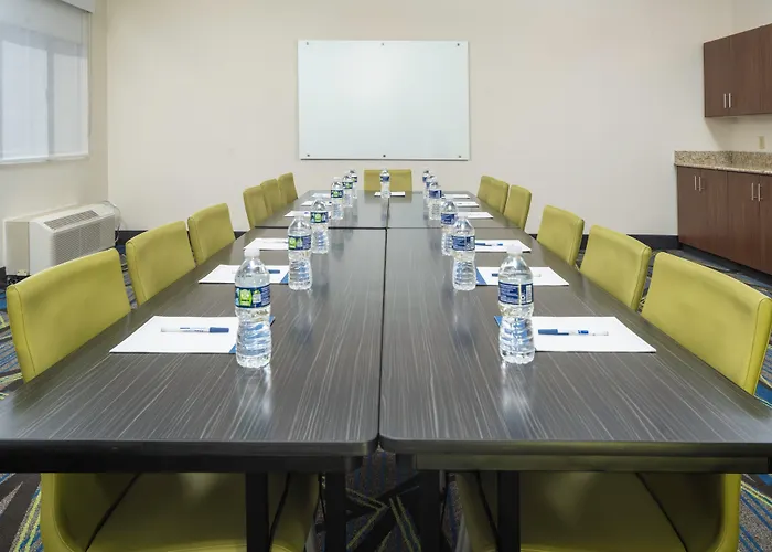 Holiday Inn Express Clayton Southeast Raleigh By Ihg