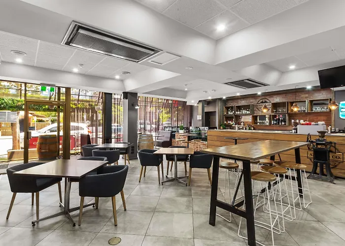 Mantra Meridien Adelaide