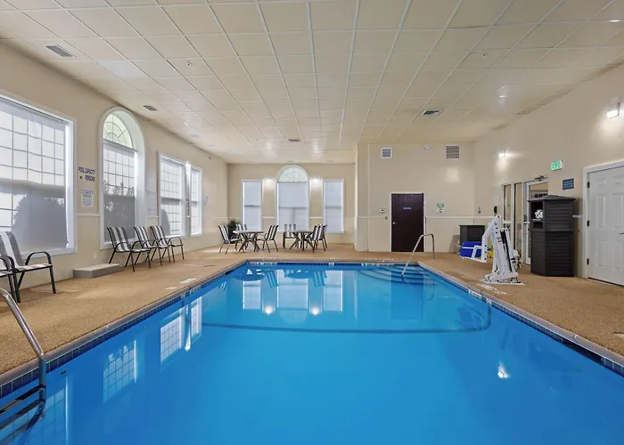 Best Western Crown Inn & Suites - Batavia