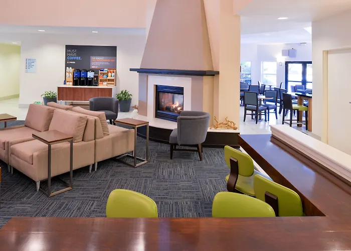 Holiday Inn Express Hotel & Suites Arcata/Eureka-Airport Area By Ihg