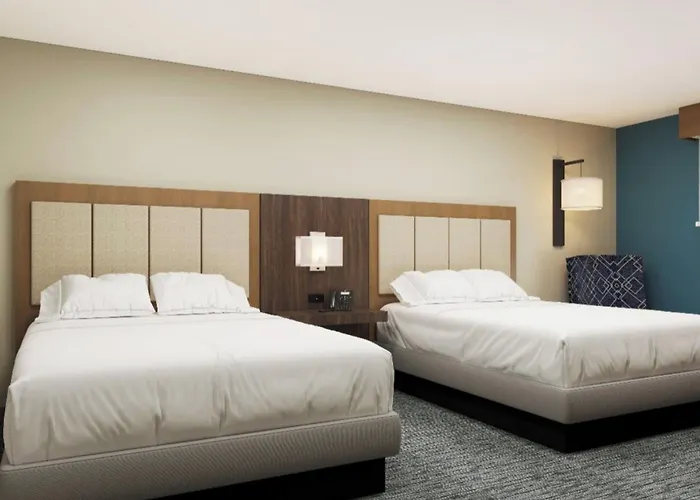 Holiday Inn Express Redding North By Ihg