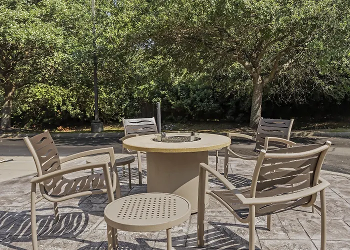Best Western Plus Lexington Inn