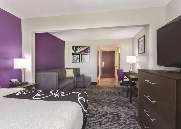 La Quinta By Wyndham Columbus North