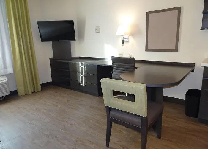 Candlewood Suites Glen Allen-Short Pump
