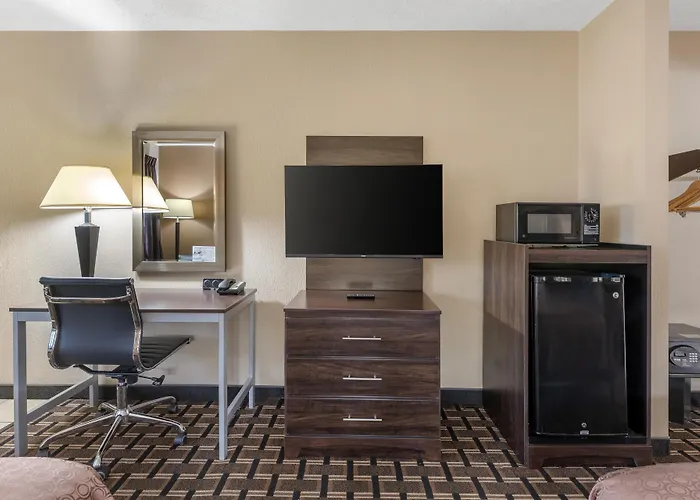 Surestay Hotel By Best Western Summersville