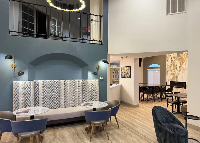 Best Western Palm Court Inn