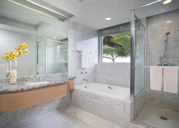 Maui Beach Hotel