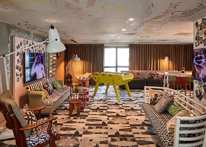 Hotel Mama Shelter Lione