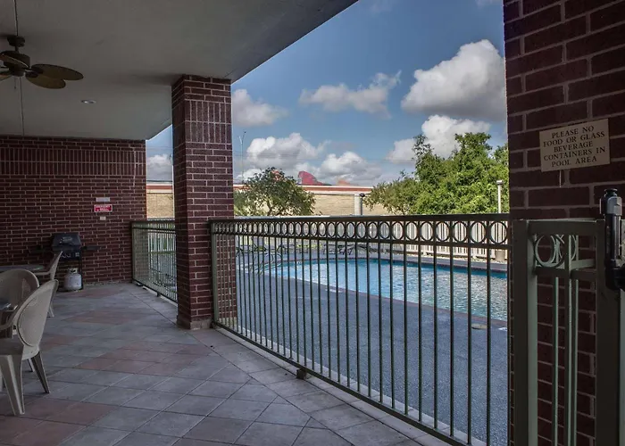 Country Inn & Suites By Radisson, Harlingen, Tx