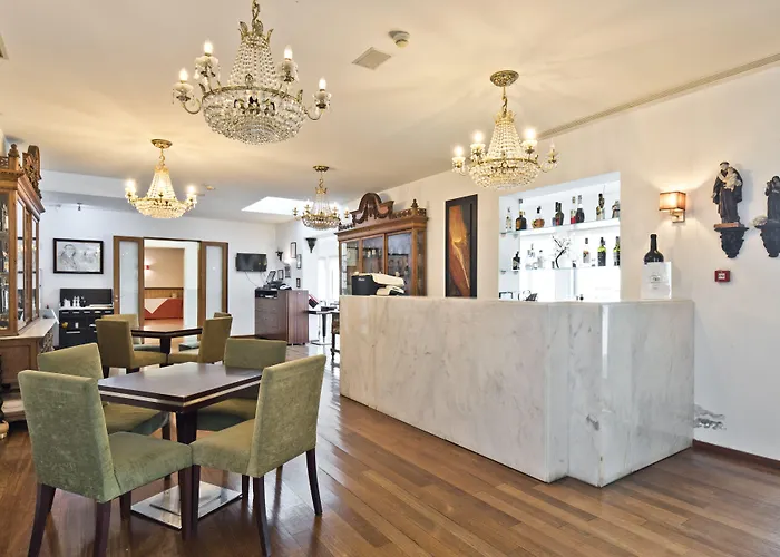 Golden Tulip Porto Gaia Hotel