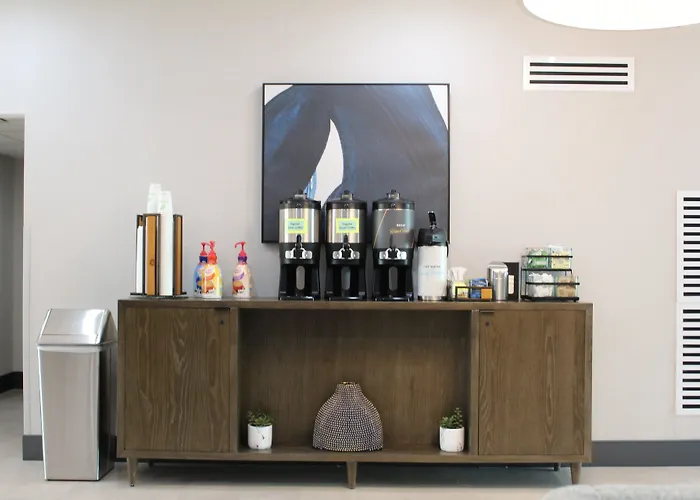 Holiday Inn Dallas Market Ctr Love Field By Ihg