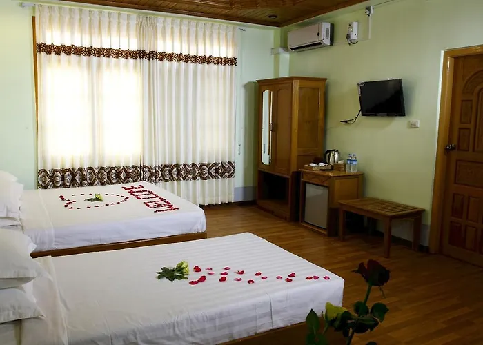 Sandalwood Hotel