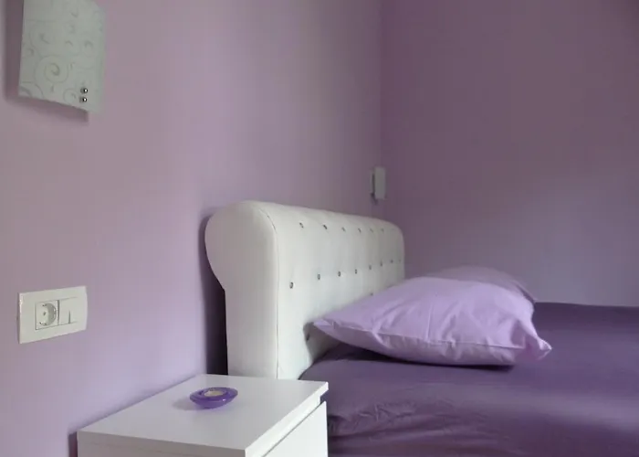 Rooms Stella