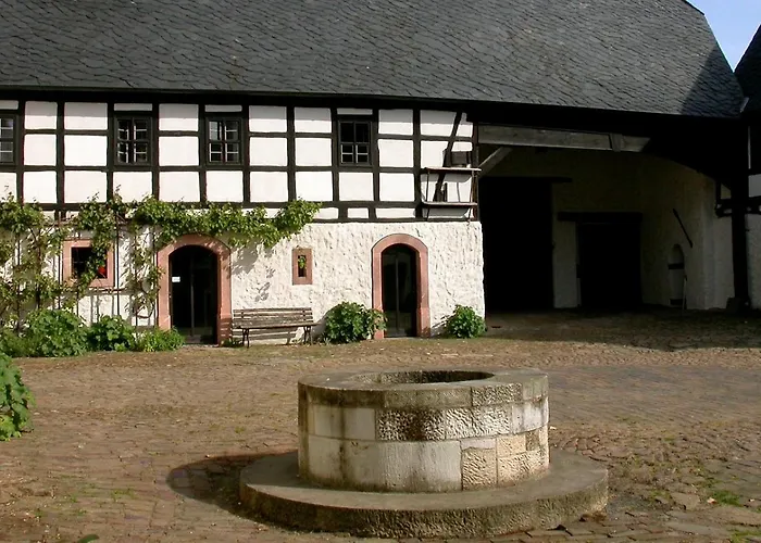 Denkmalschmiede Hoefgen