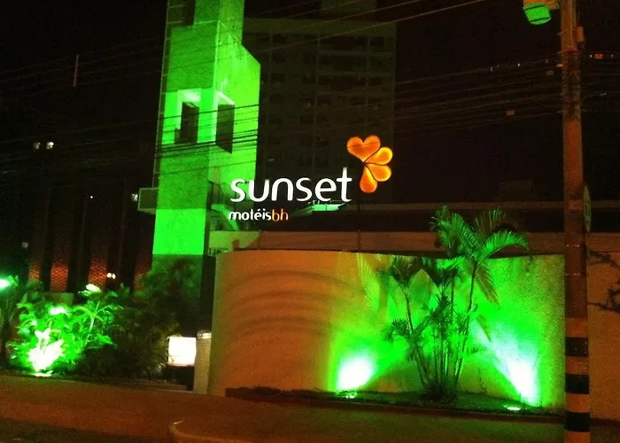 Motel Sunset (Adults Only)