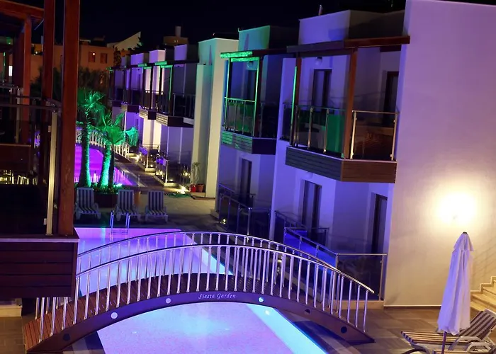 Siesta Garden Apart Hotel
