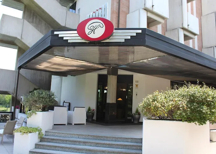 Park Hotel