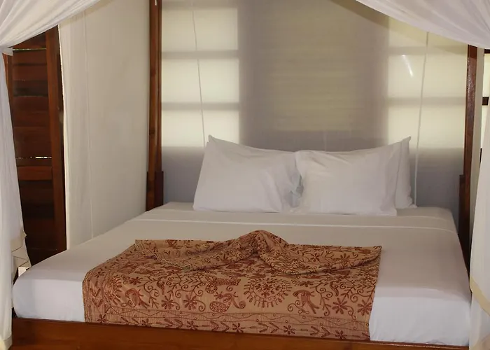 Acajou Hotel